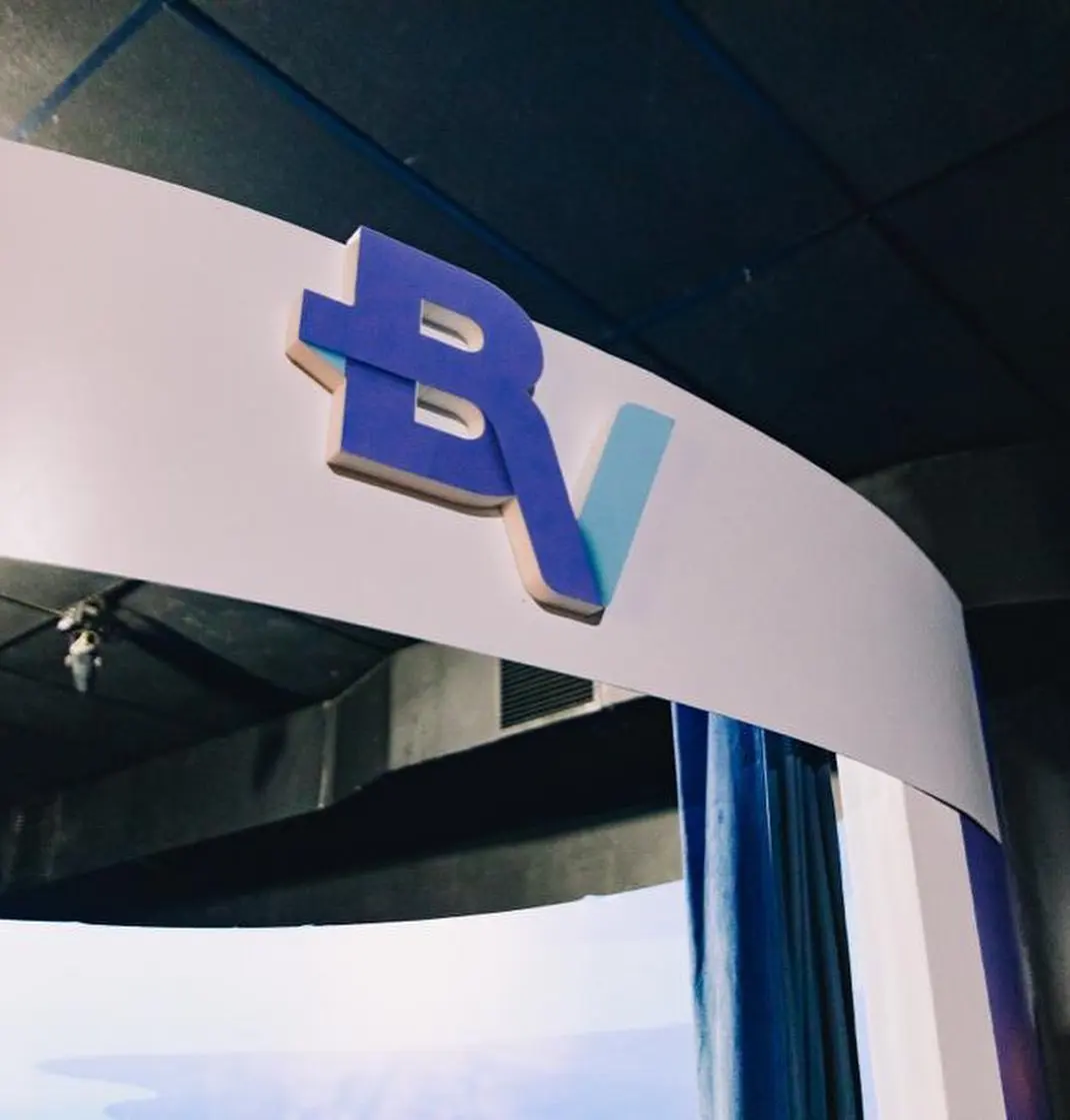 Banco BV — cabine 360° — imagem 2